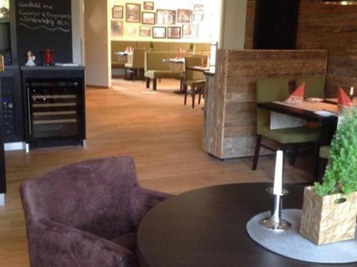 Hotel-Restaurant Zur Linde Altenmedingen エクステリア 写真