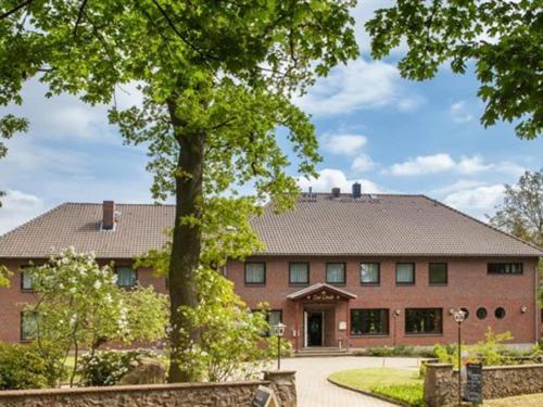 Hotel-Restaurant Zur Linde Altenmedingen エクステリア 写真