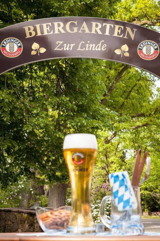 Hotel-Restaurant Zur Linde Altenmedingen エクステリア 写真